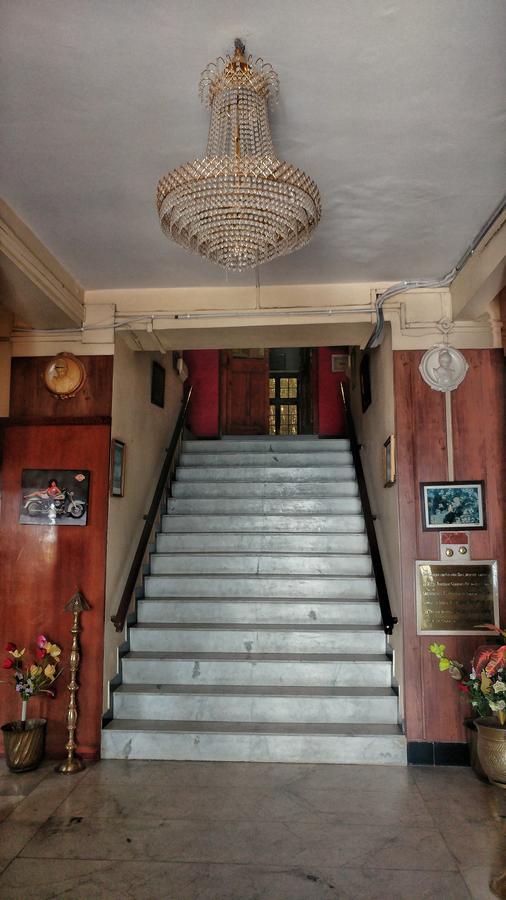Ymca Tourist Hostel Шимла Екстериор снимка