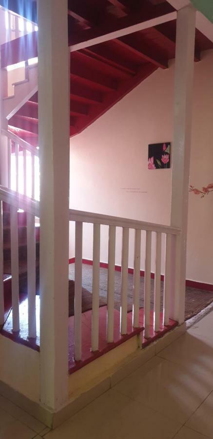 Ymca Tourist Hostel Шимла Екстериор снимка